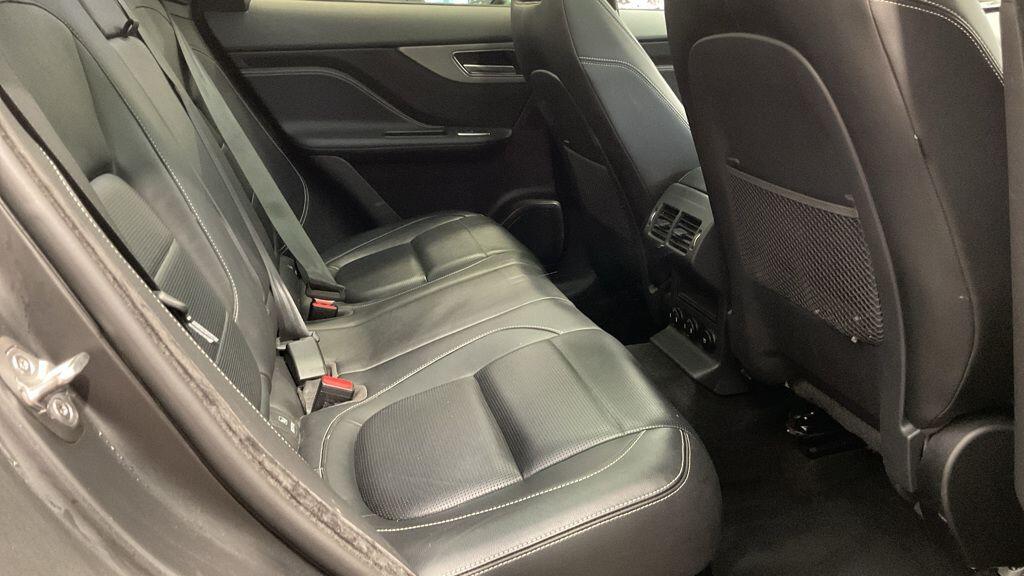 Used Jaguar F-Pace 2020 for sale - 76381007: Photo 8