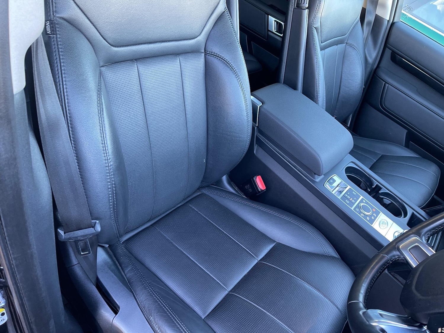 Used Land Rover Discovery 2019 for sale - 77074609: Photo 10