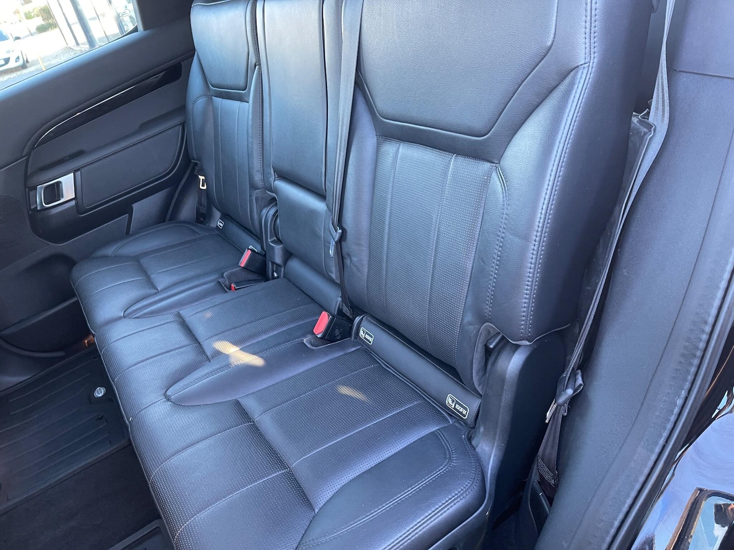 Used Land Rover Discovery 2019 for sale - 77074609: Photo 14