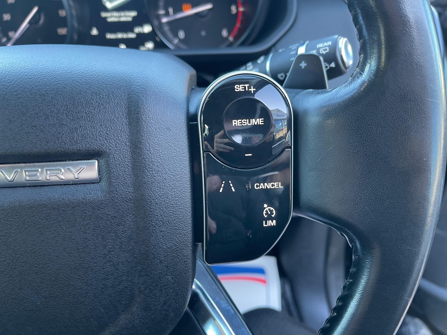 Used Land Rover Discovery 2019 for sale - 77074609: Photo 16