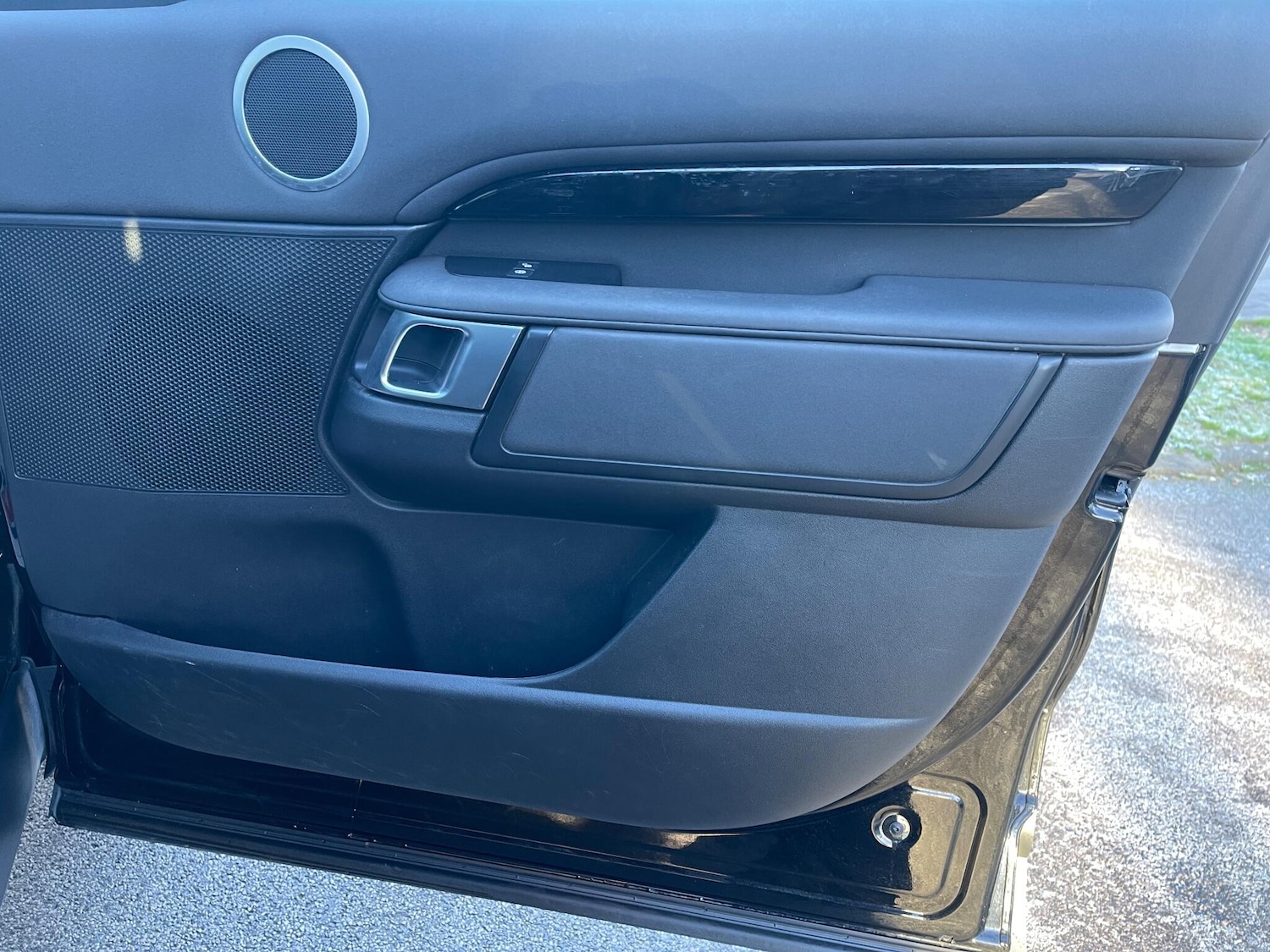 Used Land Rover Discovery 2019 for sale - 77074609: Photo 21