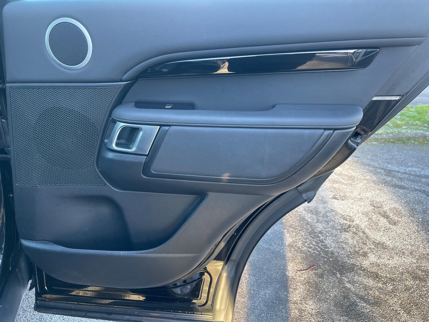 Used Land Rover Discovery 2019 for sale - 77074609: Photo 22