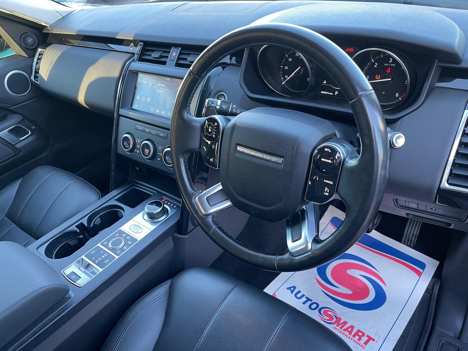 Used Land Rover Discovery 2019 for sale - 77074609: Photo 35