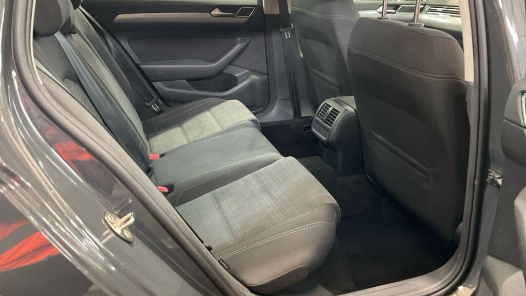 Used Volkswagen Passat 2020 for sale - 77633800: Photo 14