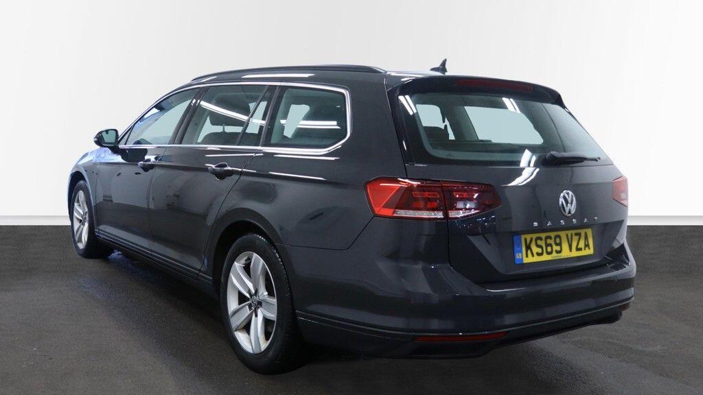 Used Volkswagen Passat 2020 for sale - 77633800: Photo 3