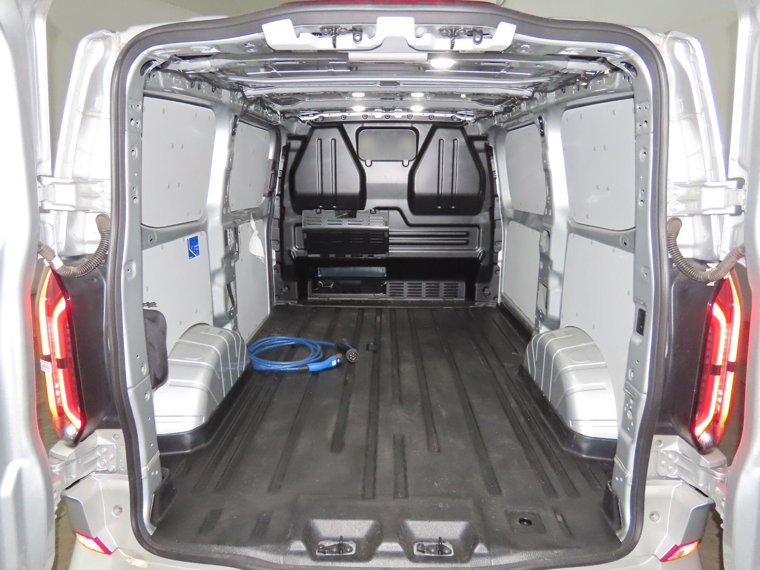 Used Ford Transit Custom 2024 for sale - 78072768: Photo 10