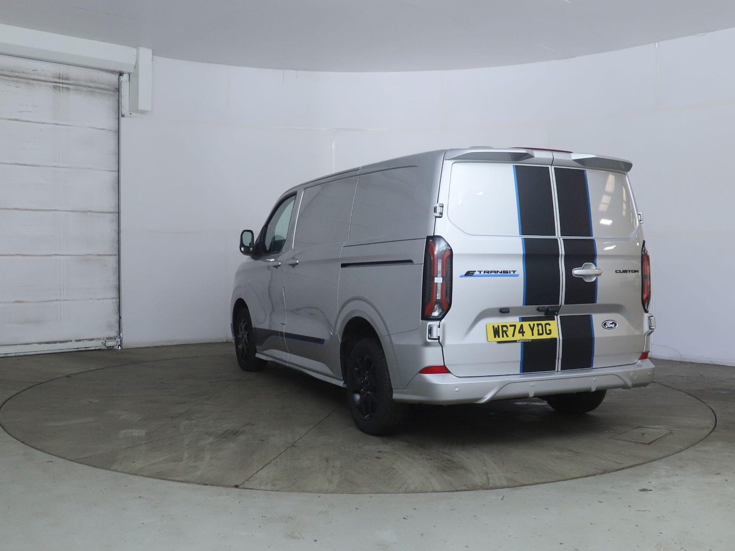 Used Ford Transit Custom 2024 for sale - 78072768: Photo 4