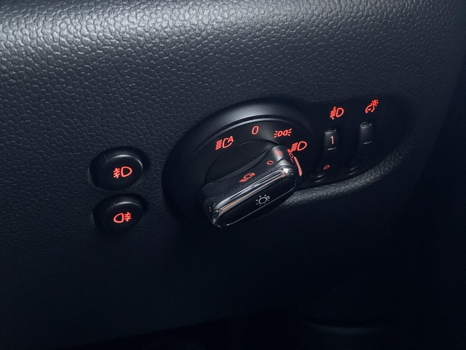 Used MINI Convertible 2016 for sale - 76269667: Photo 20