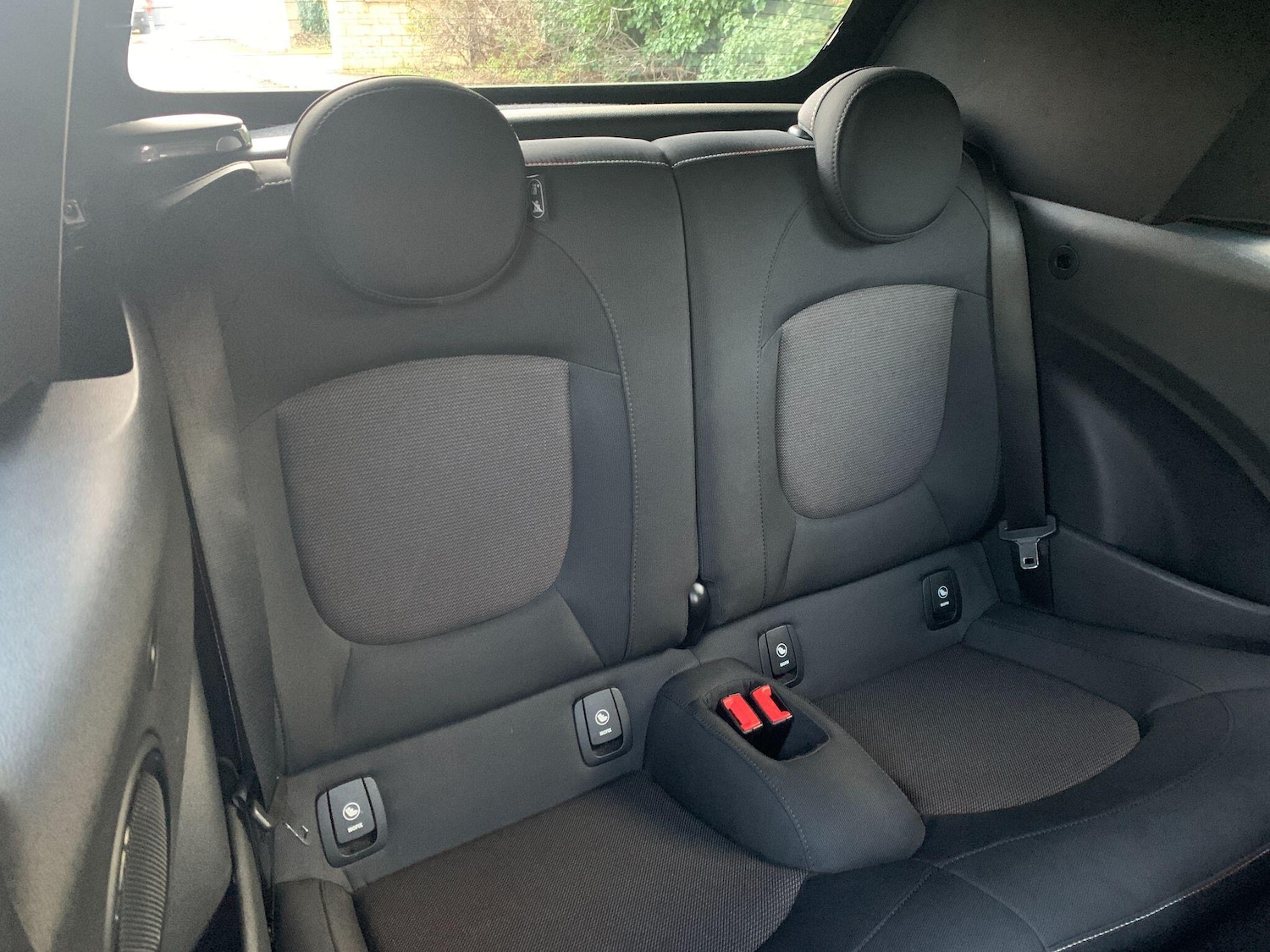 Used MINI Convertible 2016 for sale - 76269667: Photo 26