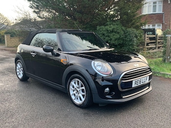 Used MINI Convertible 2016 for sale - 76269667: Photo