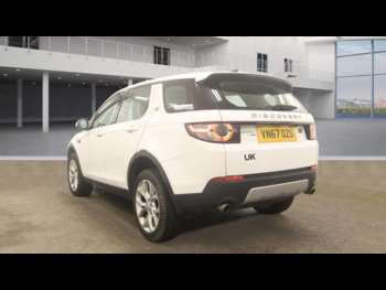 Used Land Rover Discovery Sport 2017 for sale - 73982430: Photo