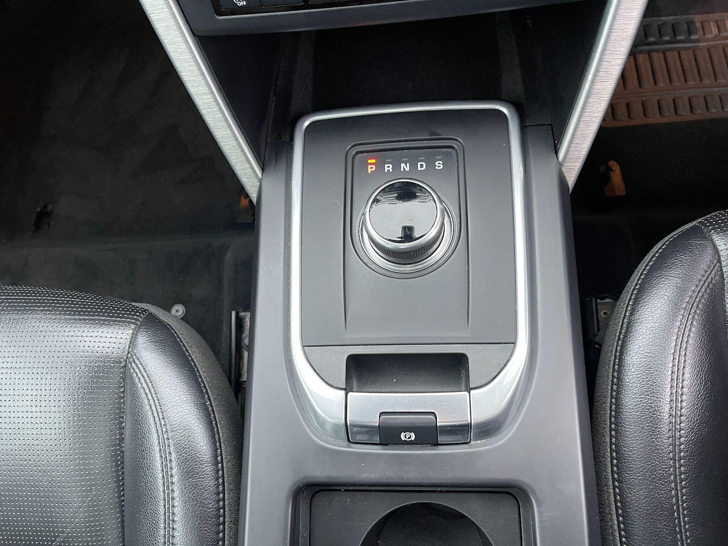 Used Land Rover Discovery Sport 2017 for sale - 76752579: Photo 15