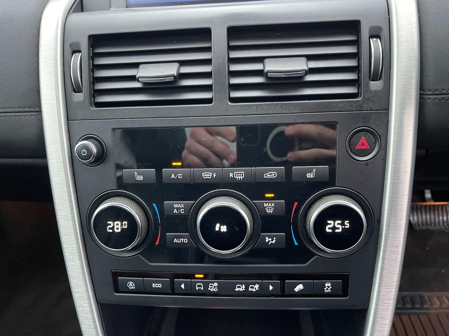 Used Land Rover Discovery Sport 2017 for sale - 76752579: Photo 29