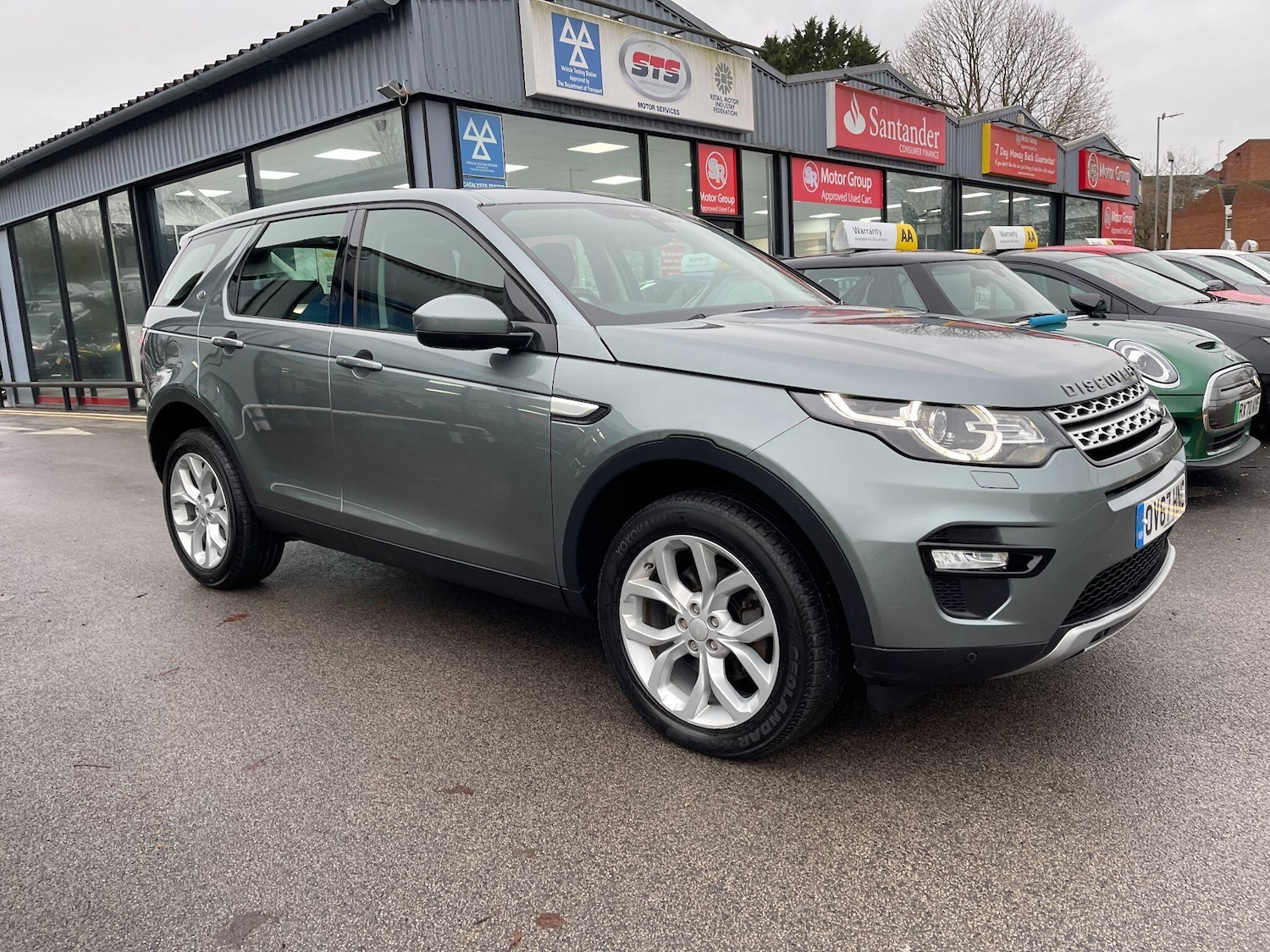 Used Land Rover Discovery Sport 2017 for sale - 76752579: Photo 3