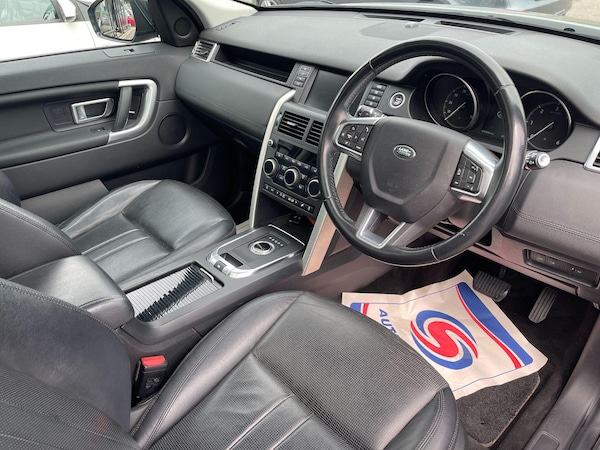 Used Land Rover Discovery Sport 2018 for sale - 75464012: Photo 32