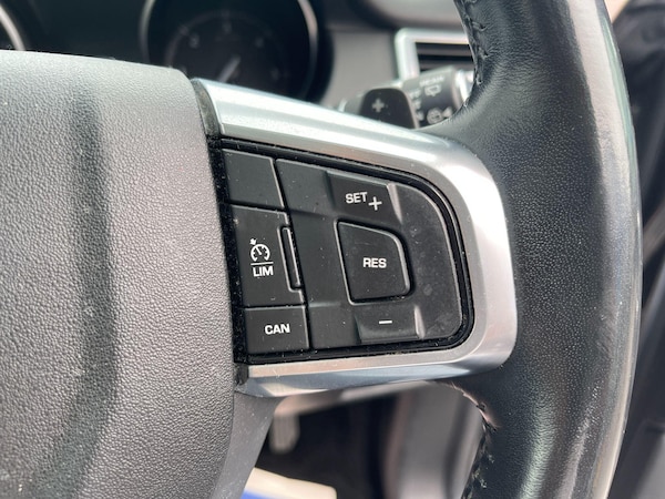 Used Land Rover Discovery Sport 2018 for sale - 75464012: Photo 46