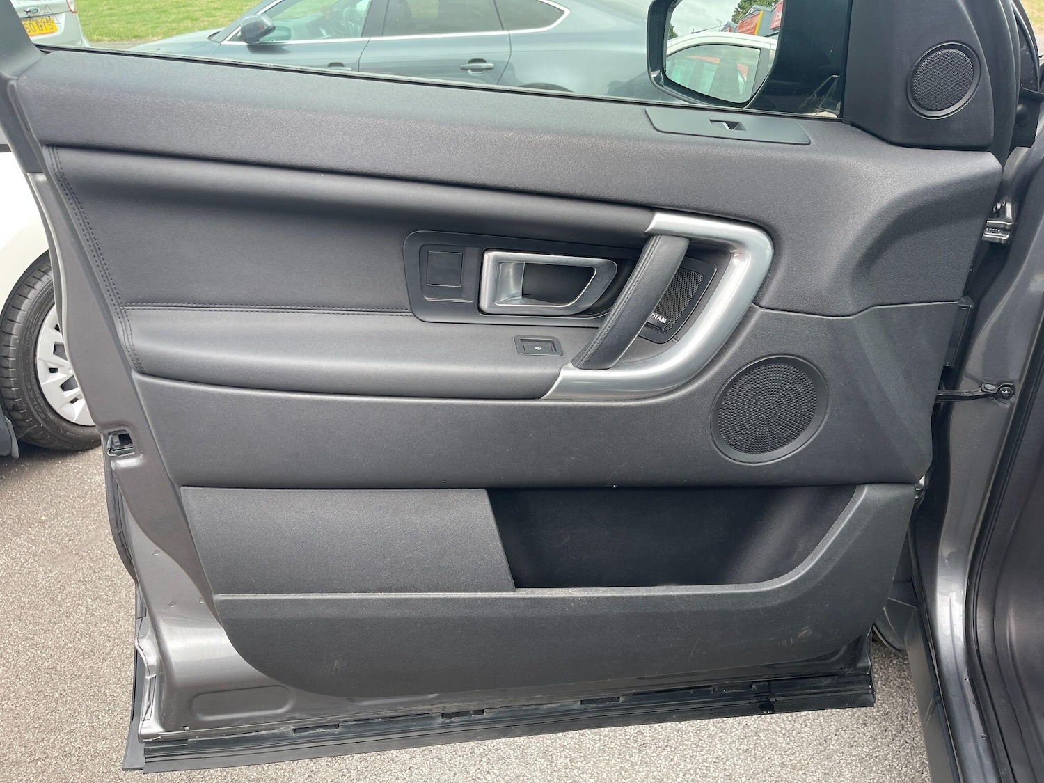Vehicle 49