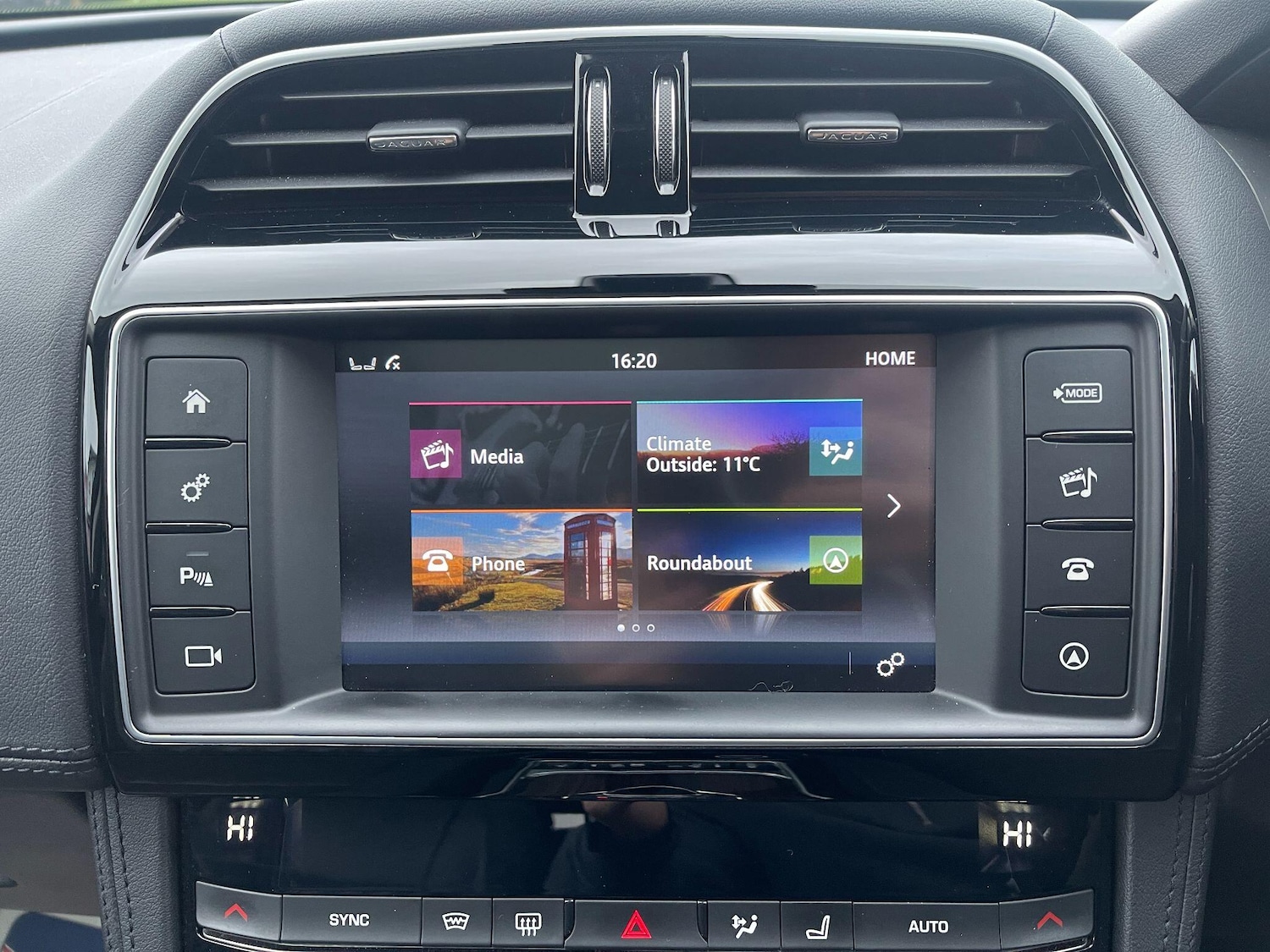 Used Jaguar F-Pace 2017 for sale - 77853670: Photo 13