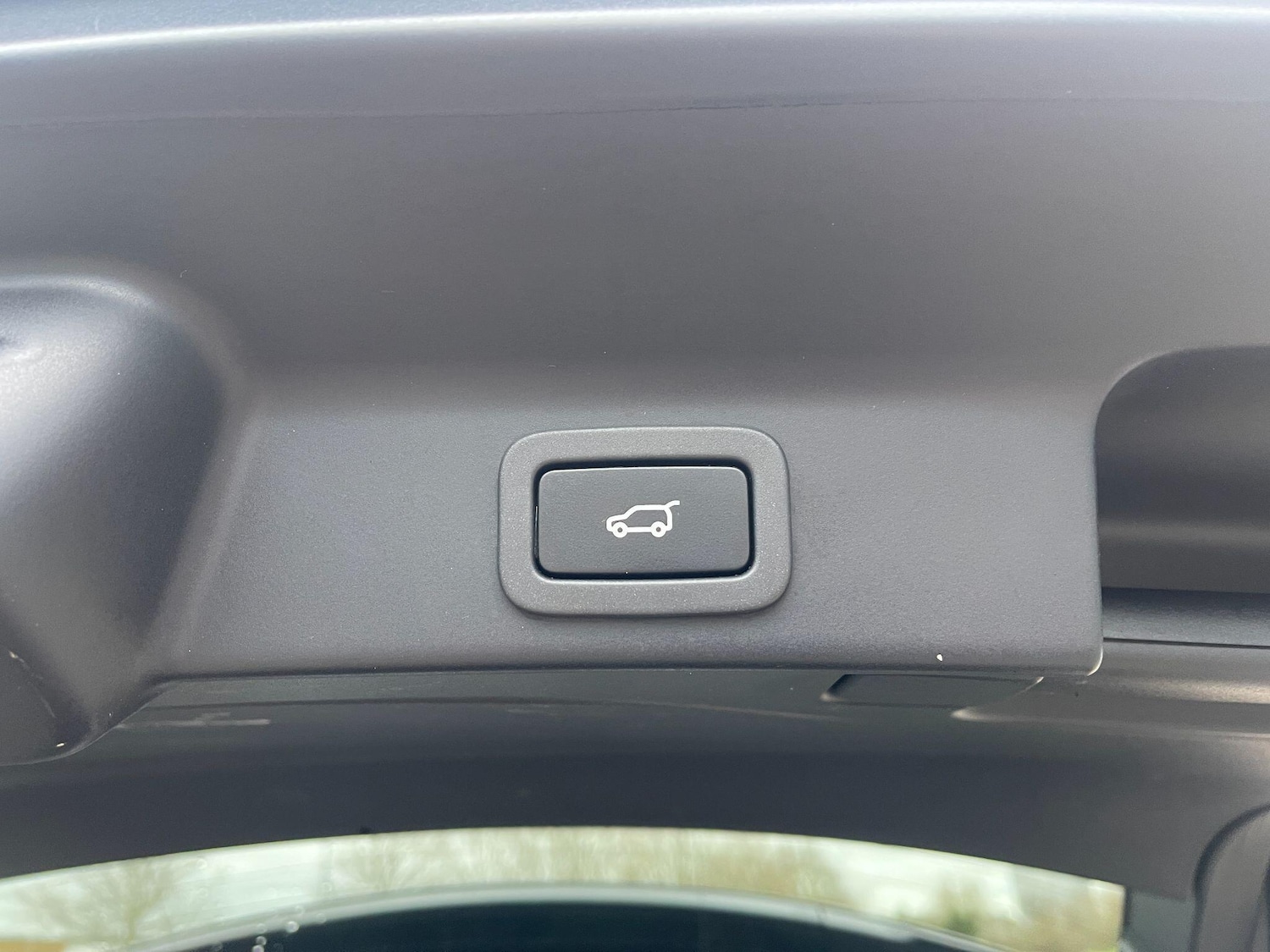 Used Jaguar F-Pace 2017 for sale - 77853670: Photo 24