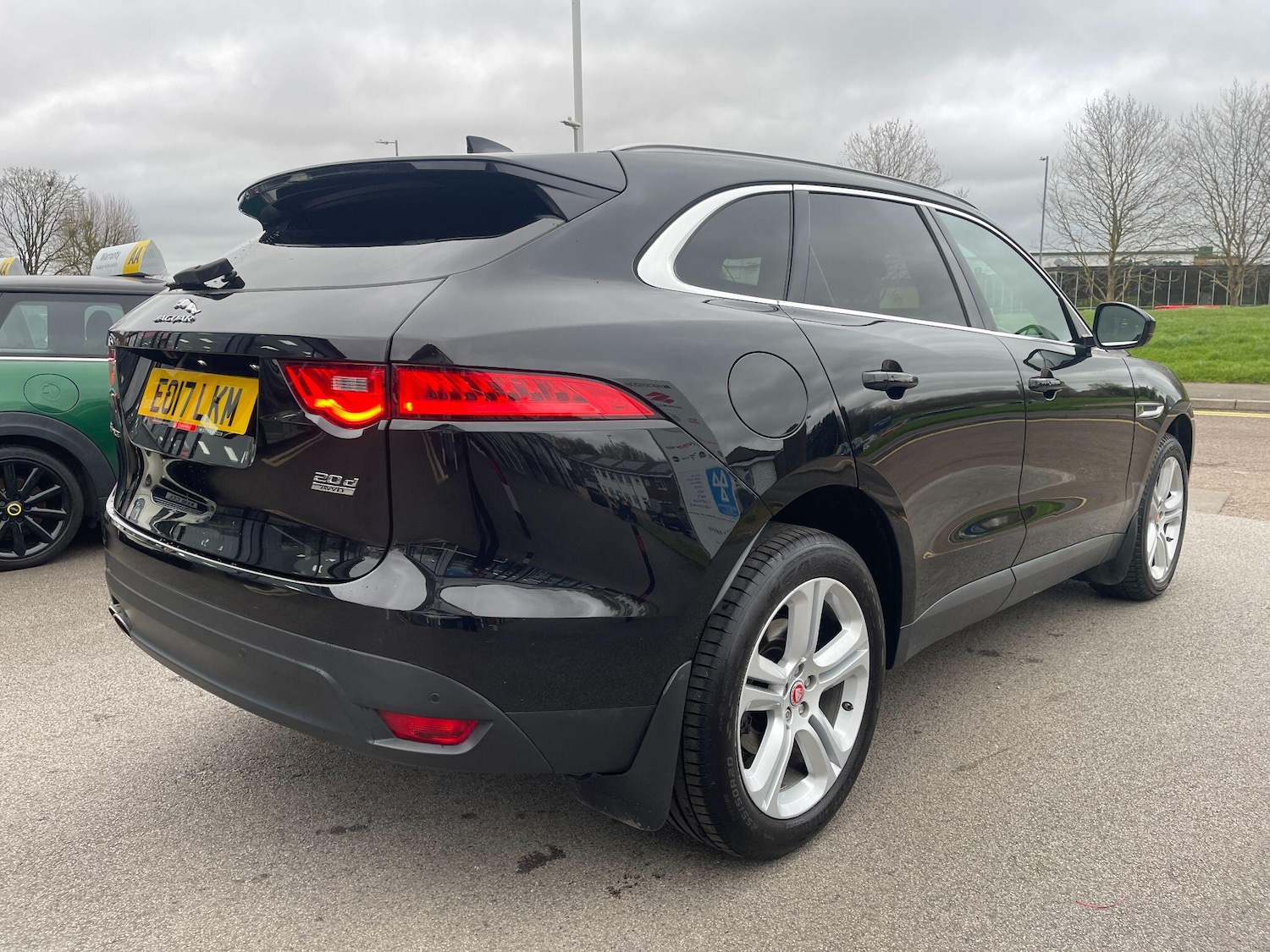 Used Jaguar F-Pace 2017 for sale - 77853670: Photo 7