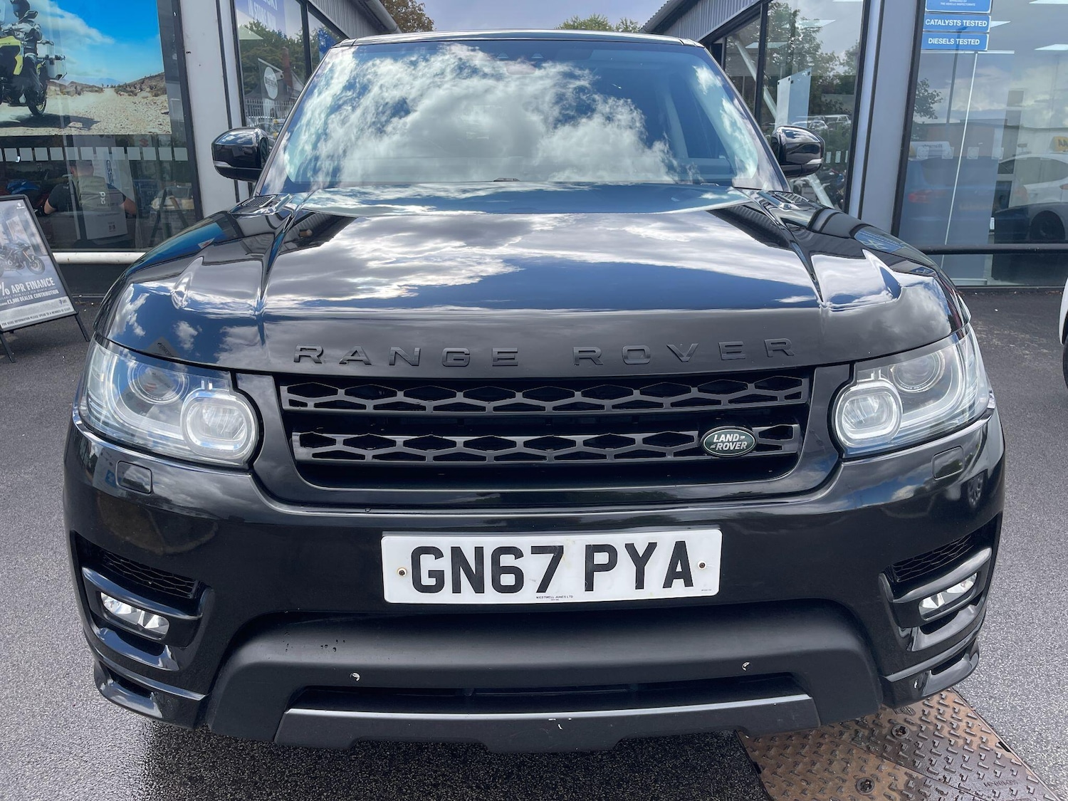 Used Land Rover Range Rover Sport 2017 for sale - 76742552: Photo 10