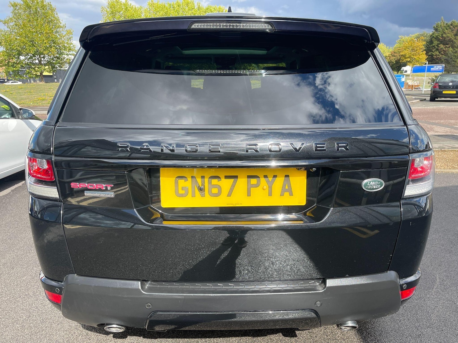 Used Land Rover Range Rover Sport 2017 for sale - 76742552: Photo 16