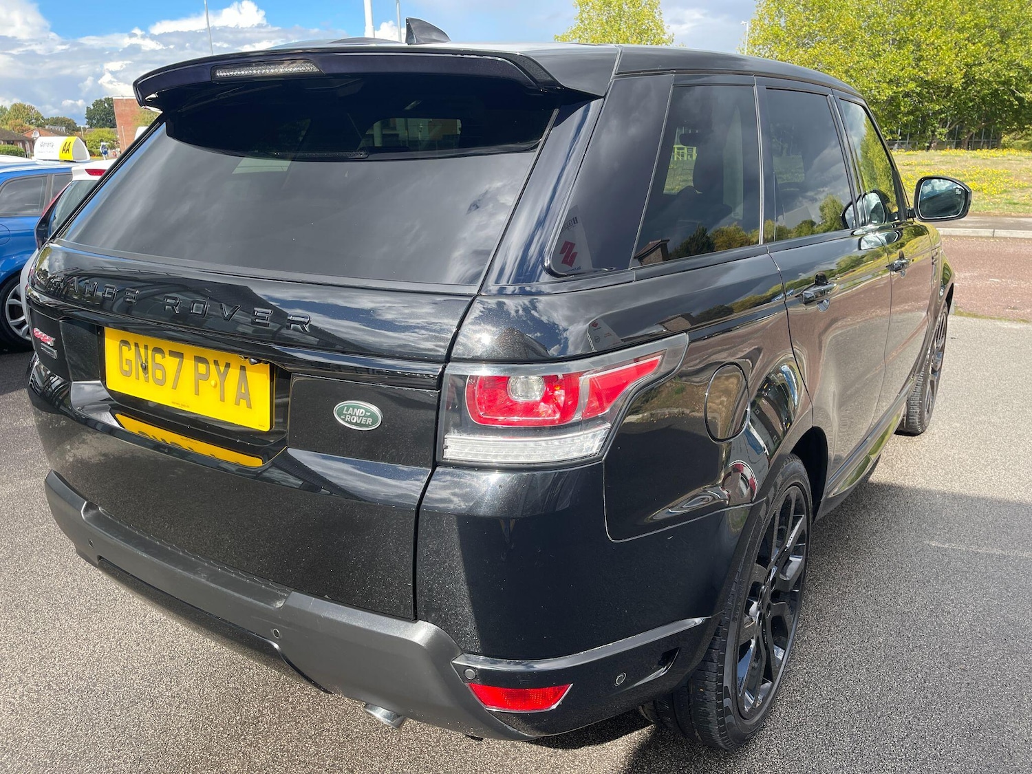 Used Land Rover Range Rover Sport 2017 for sale - 76742552: Photo 18