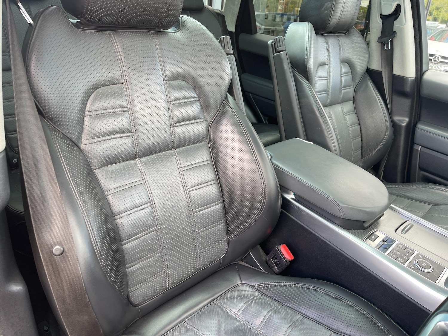 Used Land Rover Range Rover Sport 2017 for sale - 76742552: Photo 27