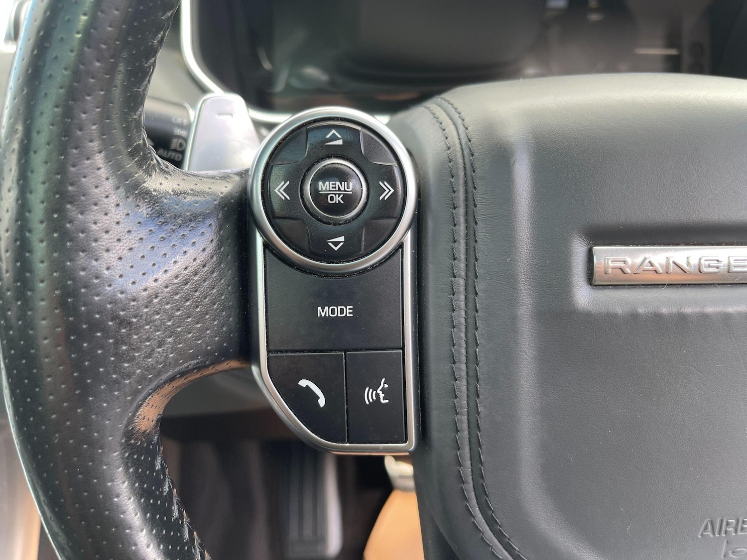 Used Land Rover Range Rover Sport 2017 for sale - 76742552: Photo 38