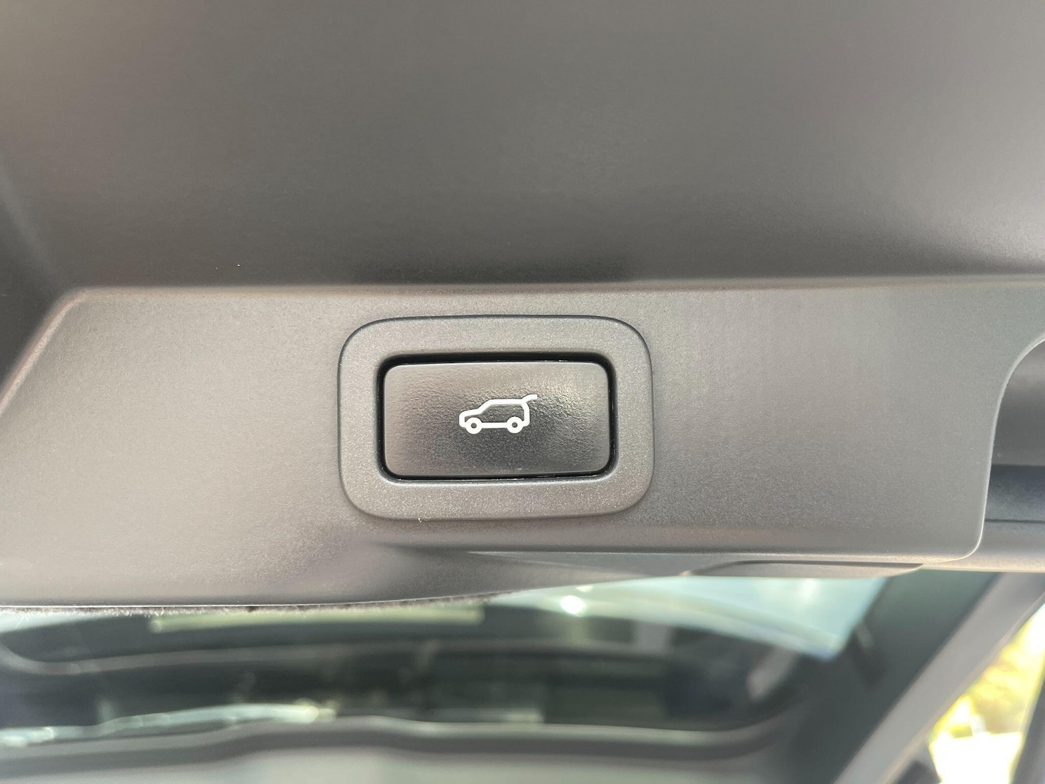 Used Land Rover Range Rover Sport 2017 for sale - 76742552: Photo 40