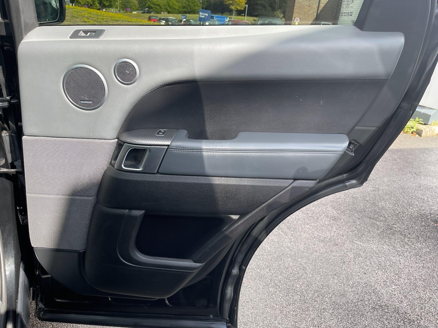 Used Land Rover Range Rover Sport 2017 for sale - 76742552: Photo 43