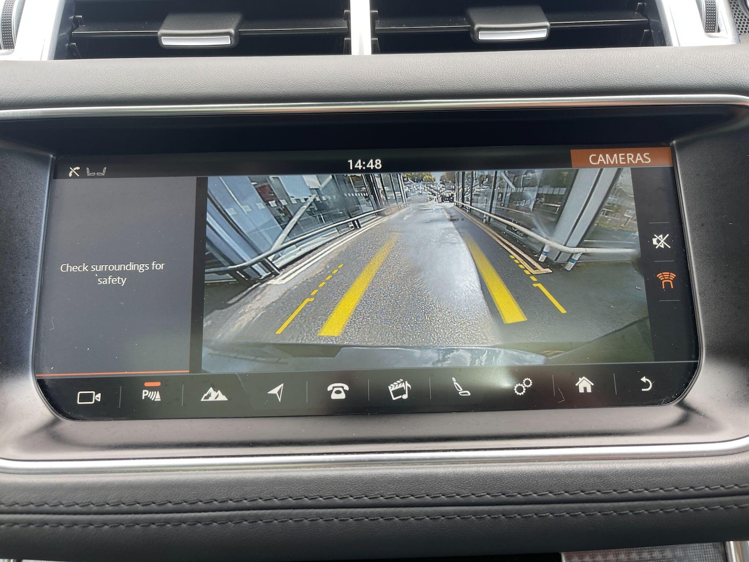 Used Land Rover Range Rover Sport 2017 for sale - 76742552: Photo 52