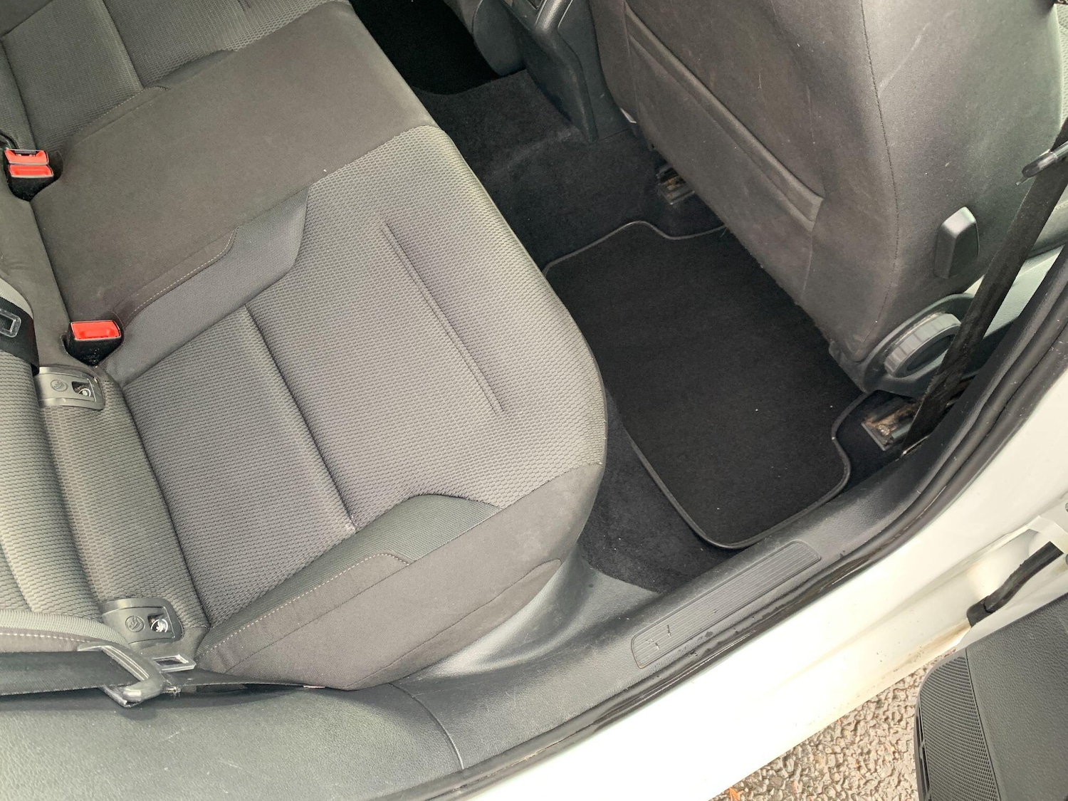 Used Volkswagen Golf 2015 for sale - 76013004: Photo 23