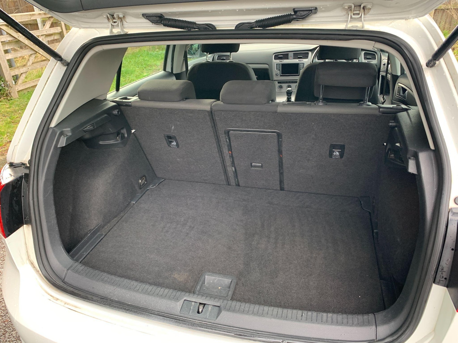 Used Volkswagen Golf 2015 for sale - 76013004: Photo 25