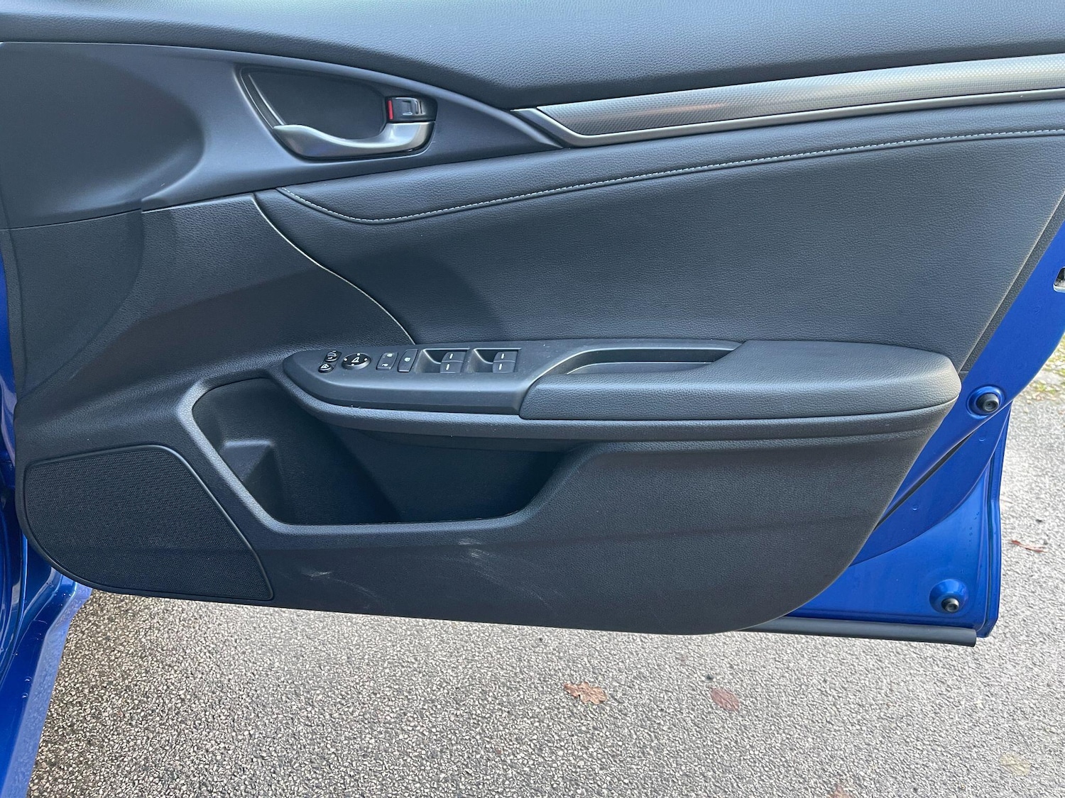 Used Honda Civic 2017 for sale - 76964932: Photo 21