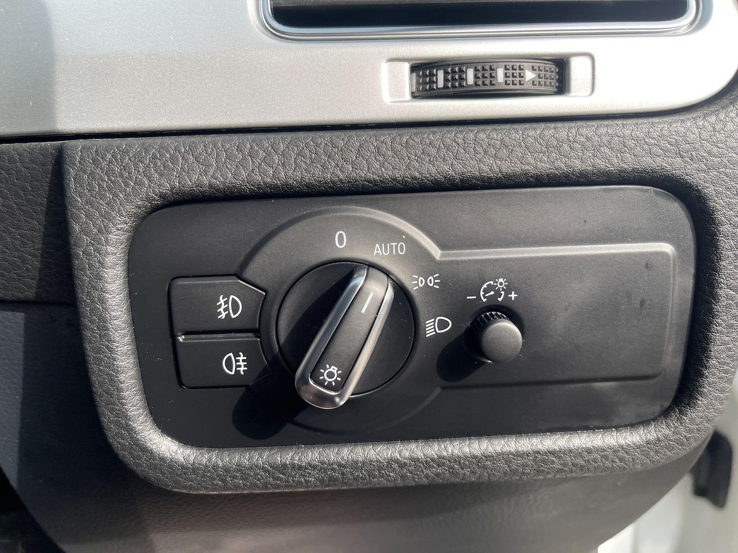 Used Volkswagen Touareg for sale - 77784429: Photo 20