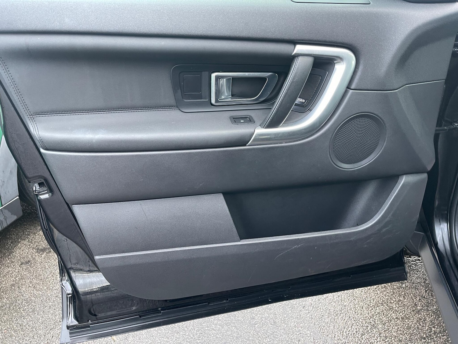 Used Land Rover Discovery Sport 2018 for sale - 76855832: Photo 27