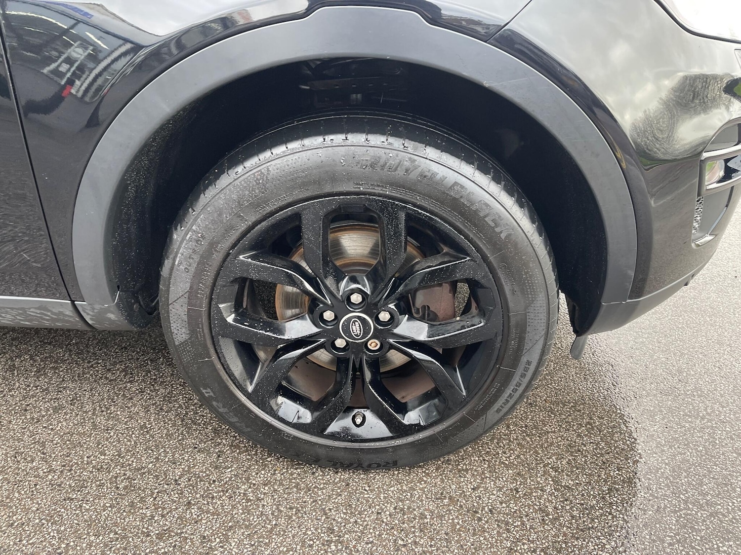 Used Land Rover Discovery Sport 2018 for sale - 76855832: Photo 28