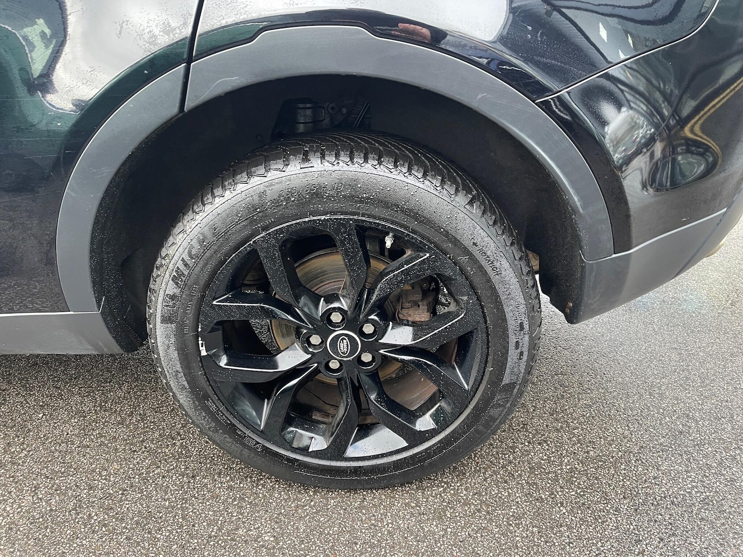 Used Land Rover Discovery Sport 2018 for sale - 76855832: Photo 30