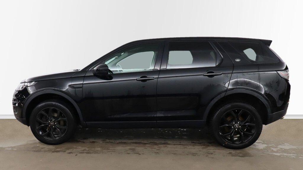 Used Land Rover Discovery Sport 2018 for sale - 76855832: Photo 4