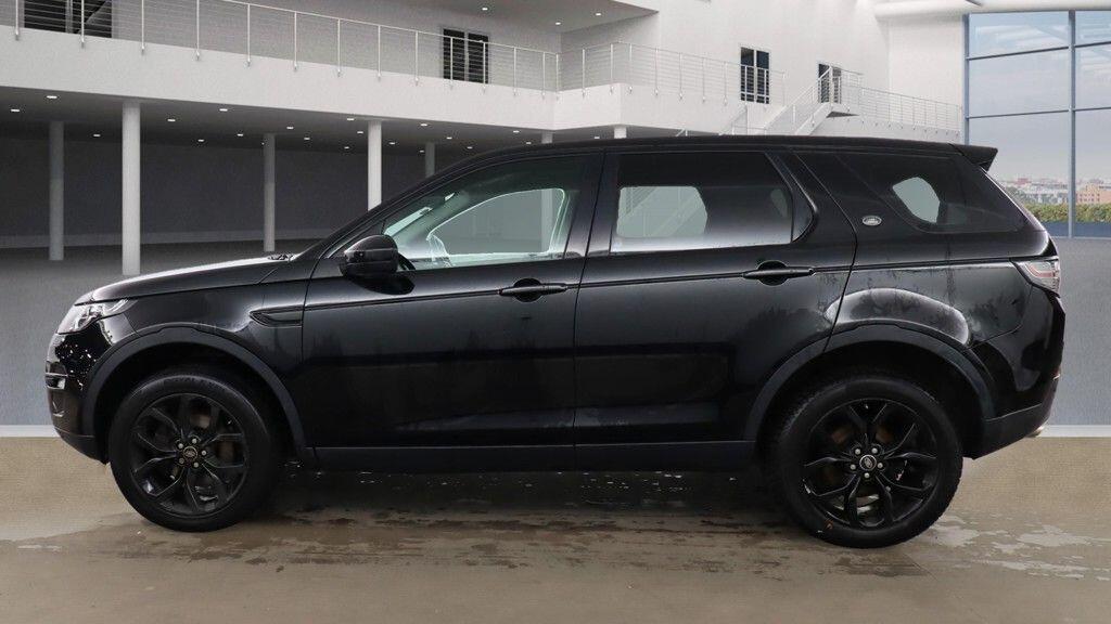 Used Land Rover Discovery Sport 2018 for sale - 76855832: Photo 9