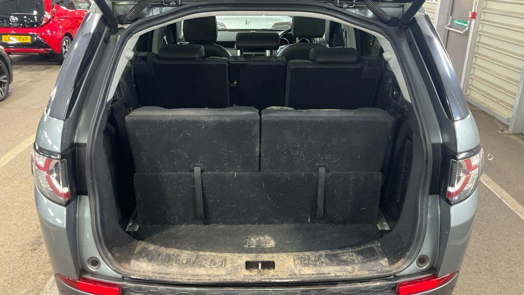 Used Land Rover Discovery Sport 2017 for sale - 77957631: Photo 19