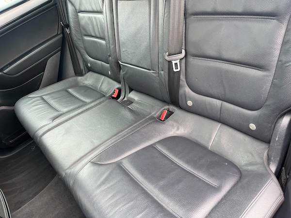 Used Volkswagen Touareg 2016 for sale - 75614387: Photo 42