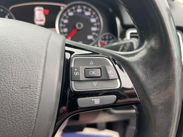 Used Volkswagen Touareg 2016 for sale - 75614387: Photo 50
