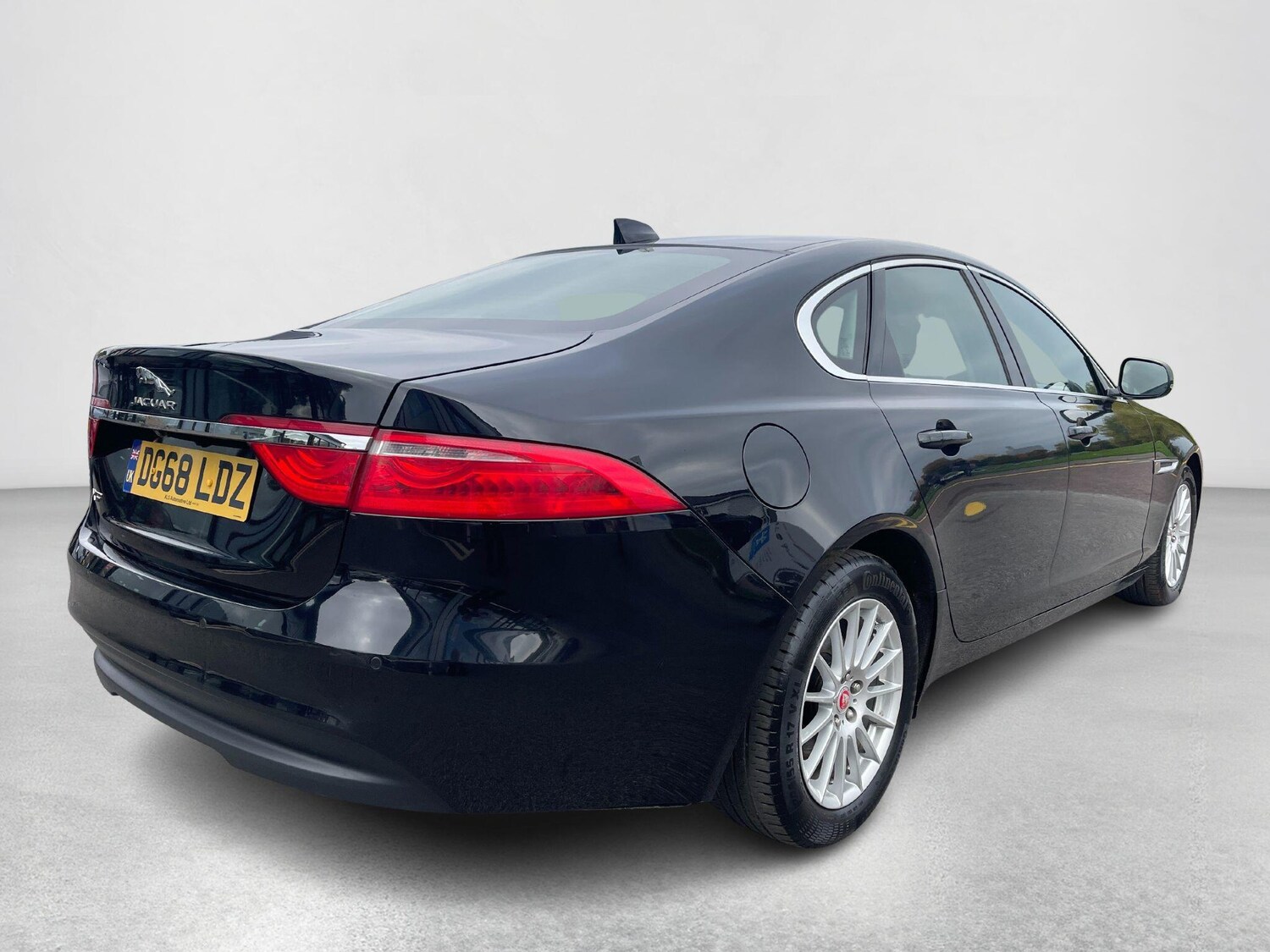 Used Jaguar XF 2018 for sale - 75781090: Photo 25