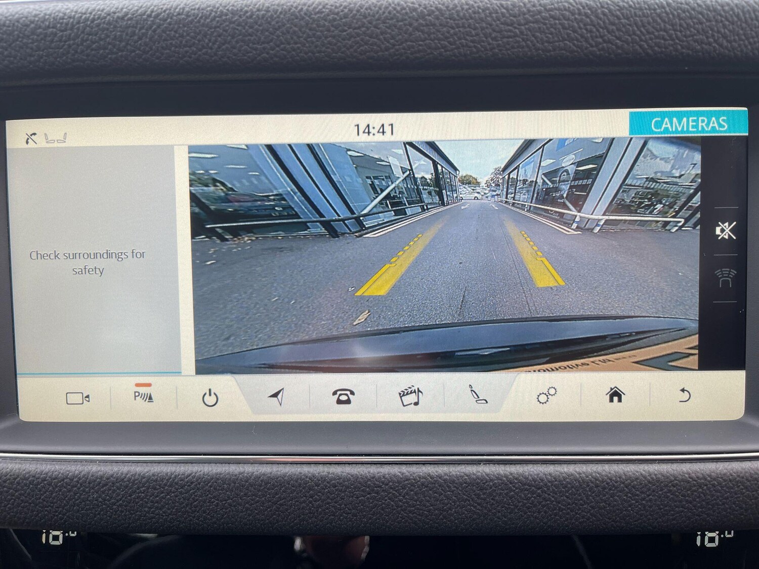 Used Jaguar XF 2018 for sale - 75781090: Photo 50