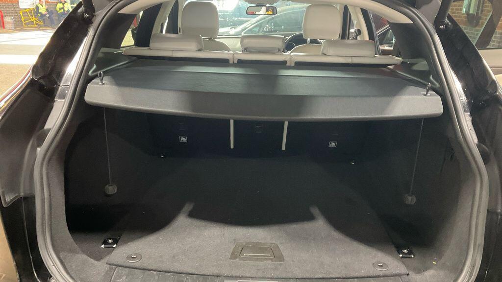 Used Jaguar F-Pace 2016 for sale - 77970036: Photo 19