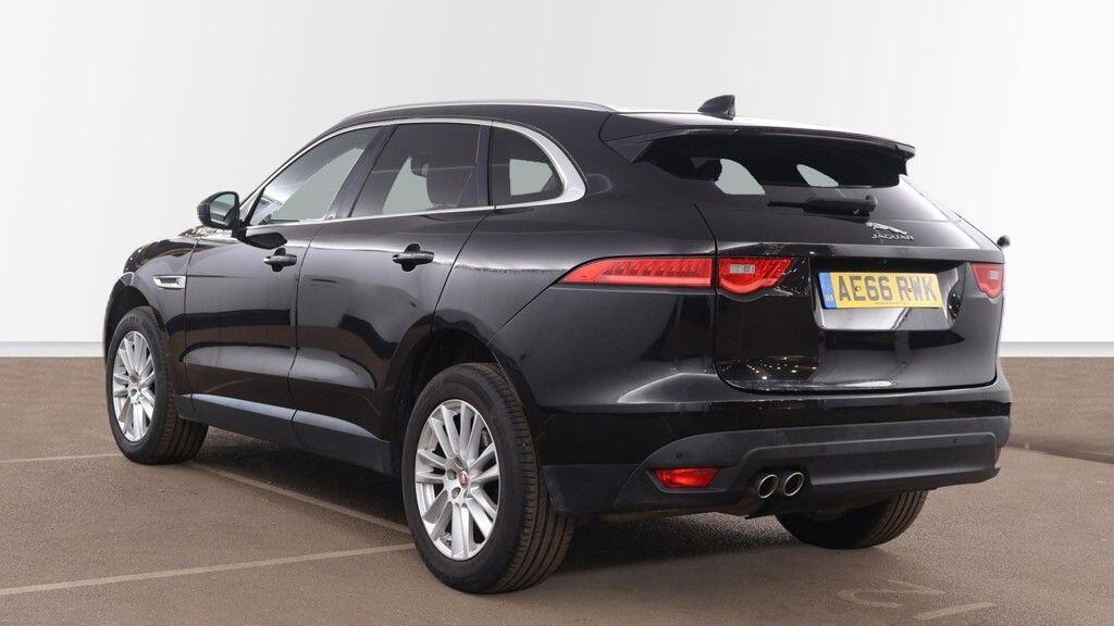 Used Jaguar F-Pace 2016 for sale - 77970036: Photo 4