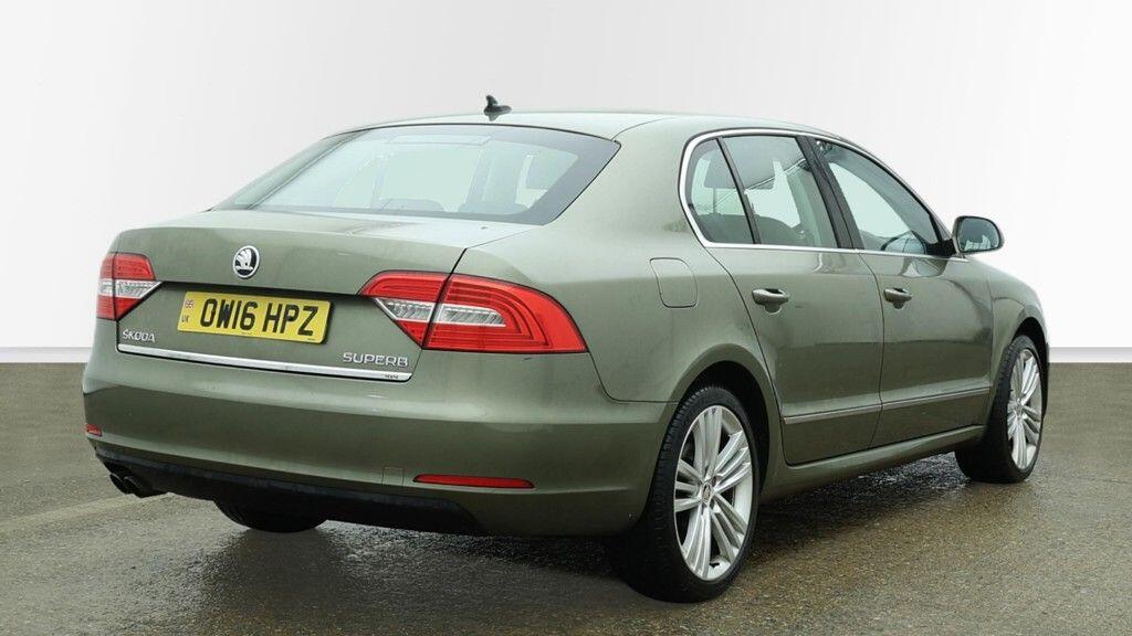 Used Skoda Superb 2016 for sale - 77737763: Photo 11