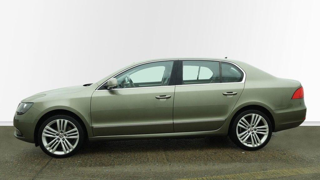 Used Skoda Superb 2016 for sale - 77737763: Photo 4